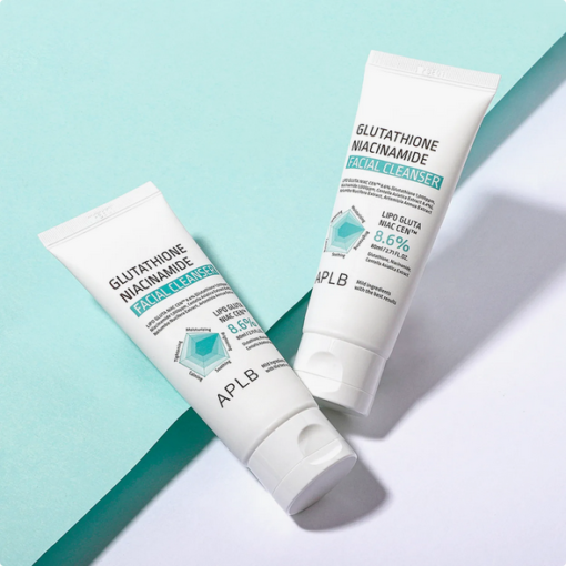 Glutathione Niacinamide Facial Cleanser - Image 3
